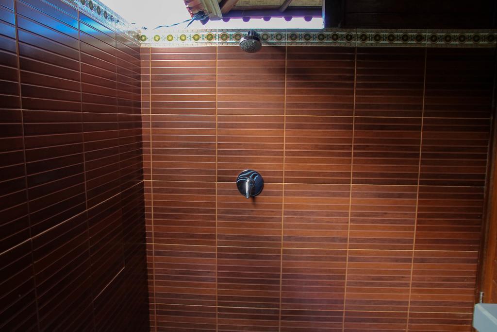 Bukit Permata Lembongan Hotel Luaran gambar